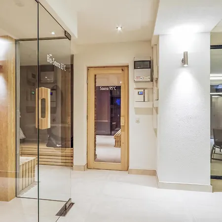 Prora Solitaire Avida Loft11 *