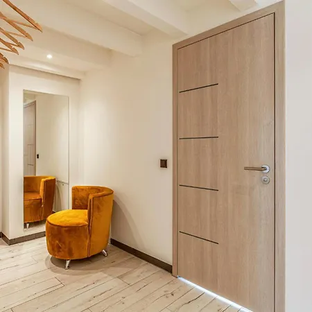 Prora Solitaire Avida Loft11 *