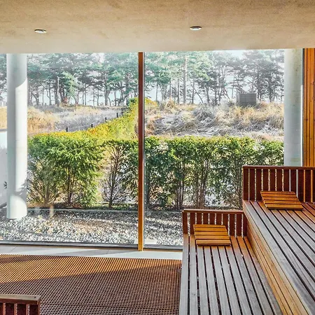 Prora Solitaire Avida Loft11 *